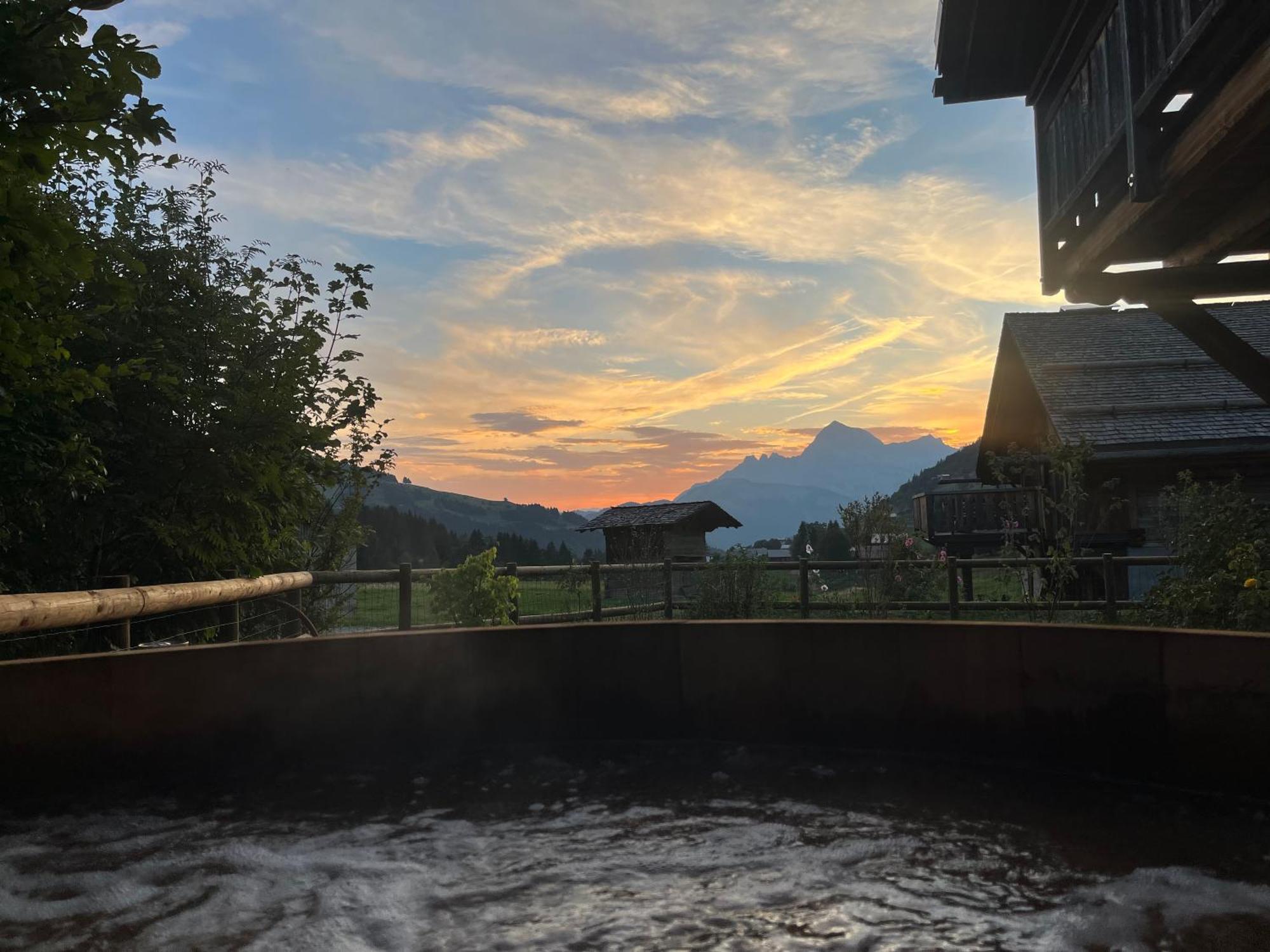 Le Chalet Du Cret - 8 Pers, Tout Confort Avec Jacuzzi Notre-Dame-de-Bellecombe Extérieur photo